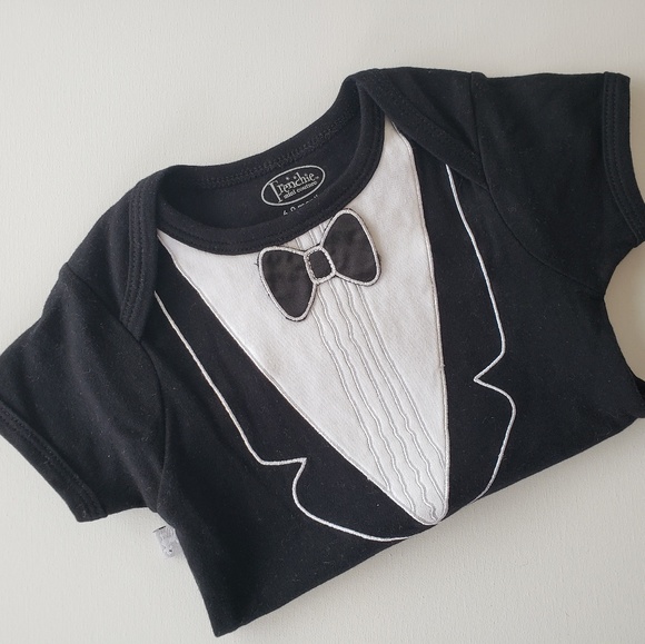 Frenchi Other - NWOT Infant tuxedo onesie